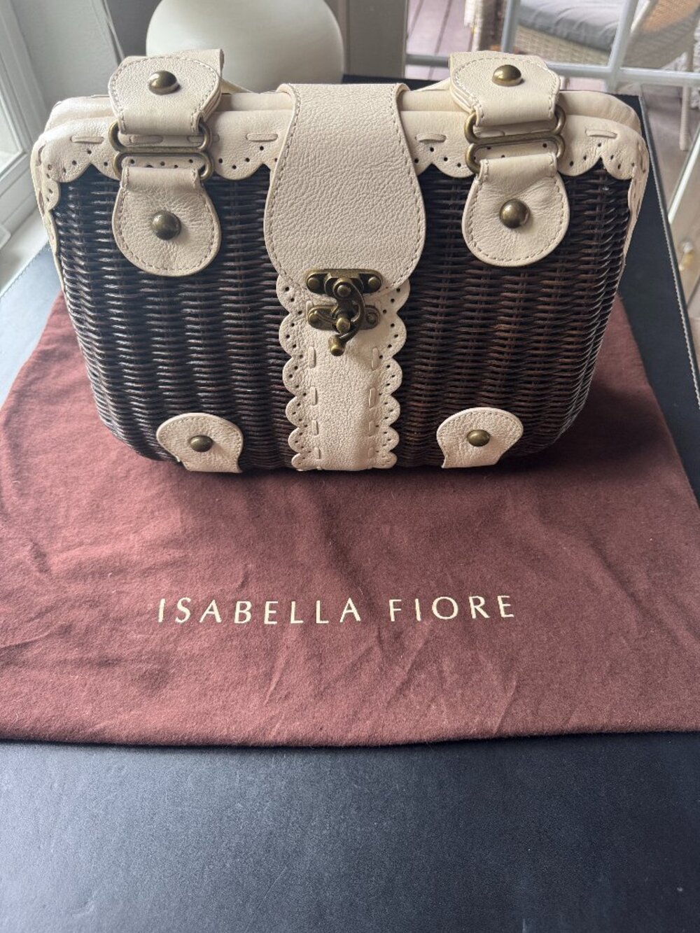VTG Isabella Fiore Wicker Basket Satchel Bag-Scalloped Leather Trim